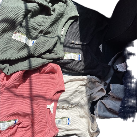 Bundle nwt fall thermal tops#2 - Picture 2 of 4